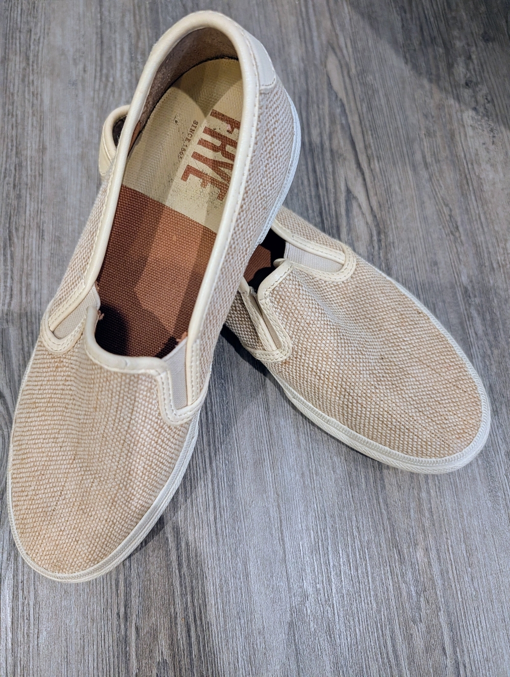 Frye Gia Canvas Slip On Size 8 M Beige